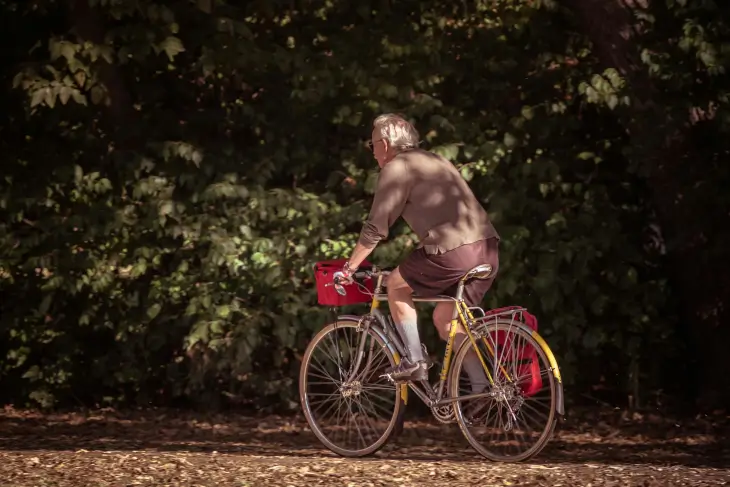 Senior Vélo Activité Physique